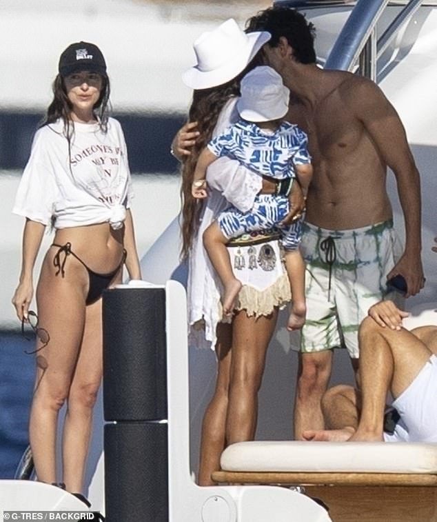 'We love you so much, Uncle Mo. I truly cherish our friendship¿and our family-ship,' the star concluded