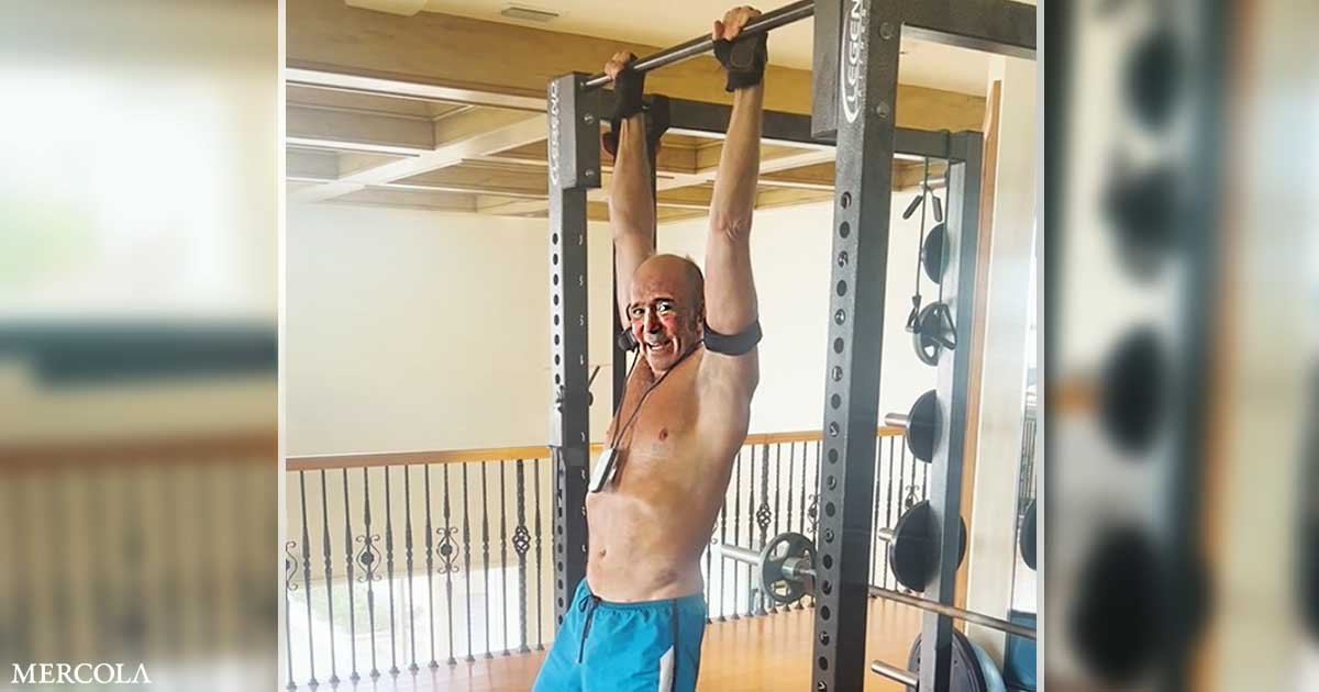 How Dead Hangs Build Stronger Tendons and Unlock Hidden Strength